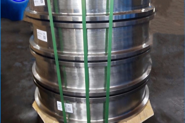 山西过跨车车轮锻件