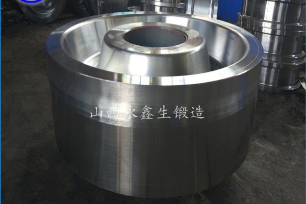 滚轮架托轮锻件