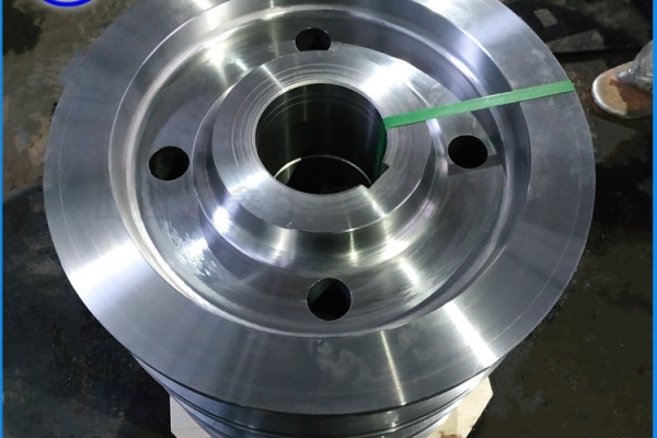 侧板轮锻件